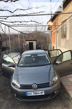 Хэтчбек Volkswagen Golf 2009 в Мукачево