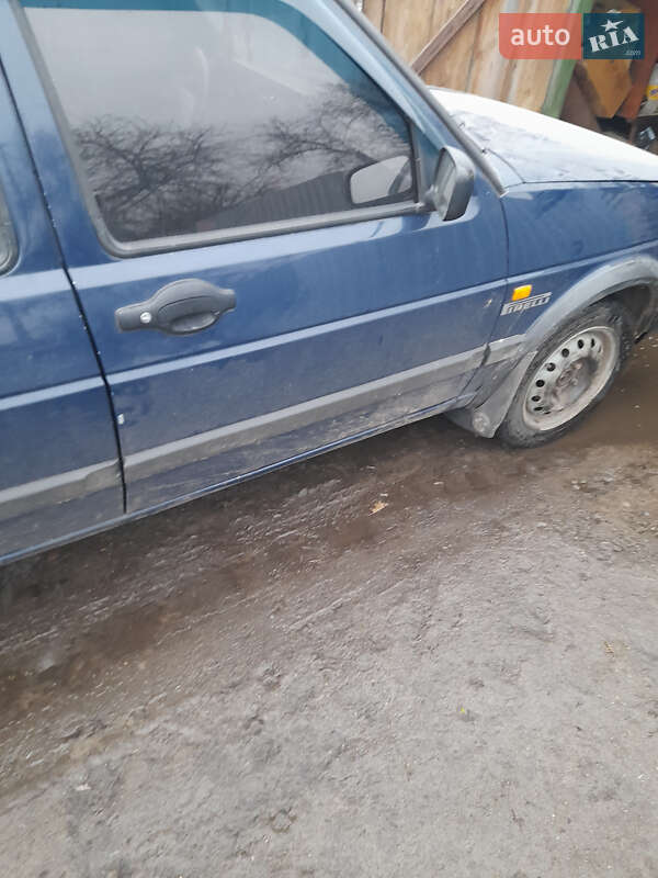 Хетчбек Volkswagen Golf 1991 в Гребінці