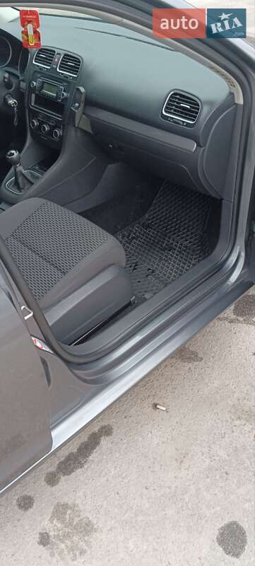 Универсал Volkswagen Golf 2009 в Звягеле