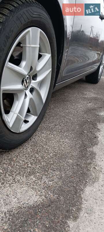 Универсал Volkswagen Golf 2009 в Звягеле