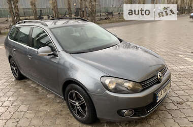 Универсал Volkswagen Golf 2011 в Черкассах