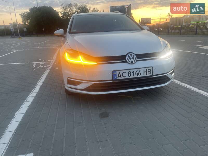 Универсал Volkswagen Golf 2017 в Ковеле