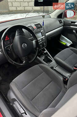 Універсал Volkswagen Golf 2007 в Житомирі