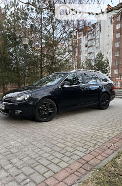 Универсал Volkswagen Golf 2010 в Ивано-Франковске