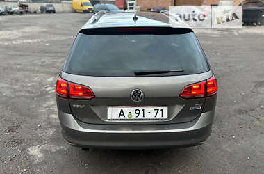 Универсал Volkswagen Golf 2017 в 