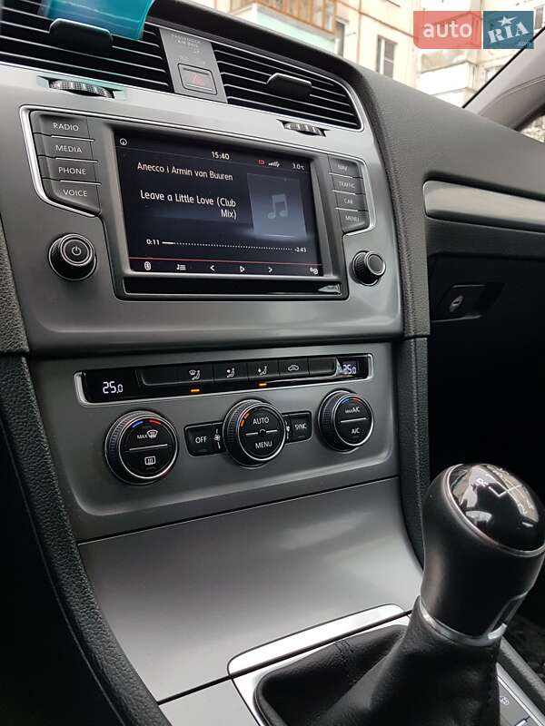 Универсал Volkswagen Golf 2015 в Черновцах фото 15 Универсал Volkswagen Golf 2015 в Черновцах