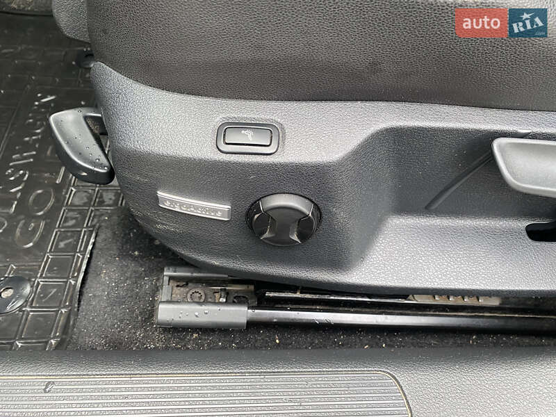 Универсал Volkswagen Golf 2016 в Луцке