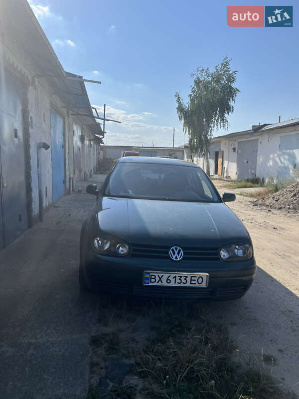 Volkswagen Golf 1998