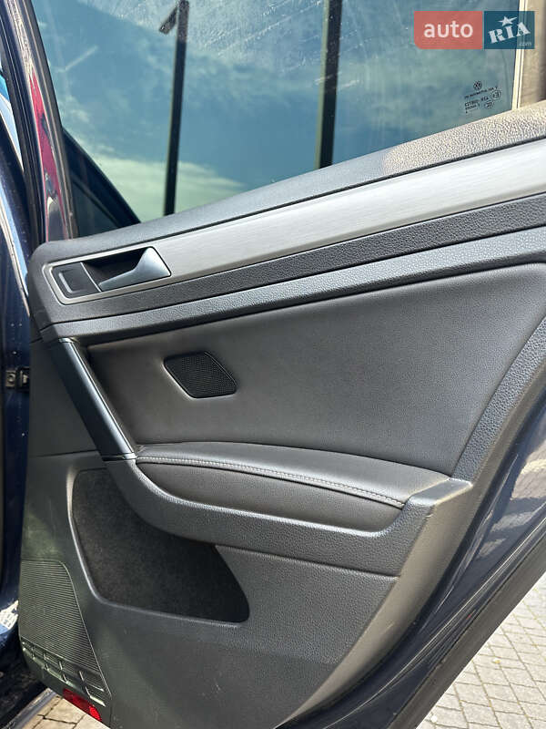 Універсал Volkswagen Golf 2014 в Києві