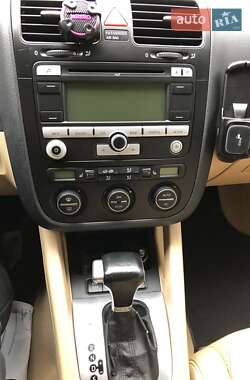 Универсал Volkswagen Golf 2008 в 