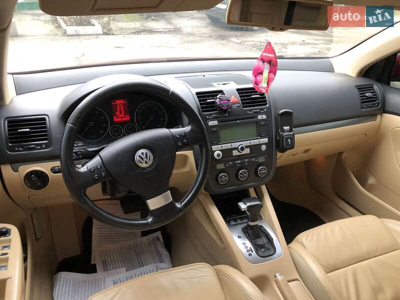 Універсал Volkswagen Golf 2008 в Вінниці