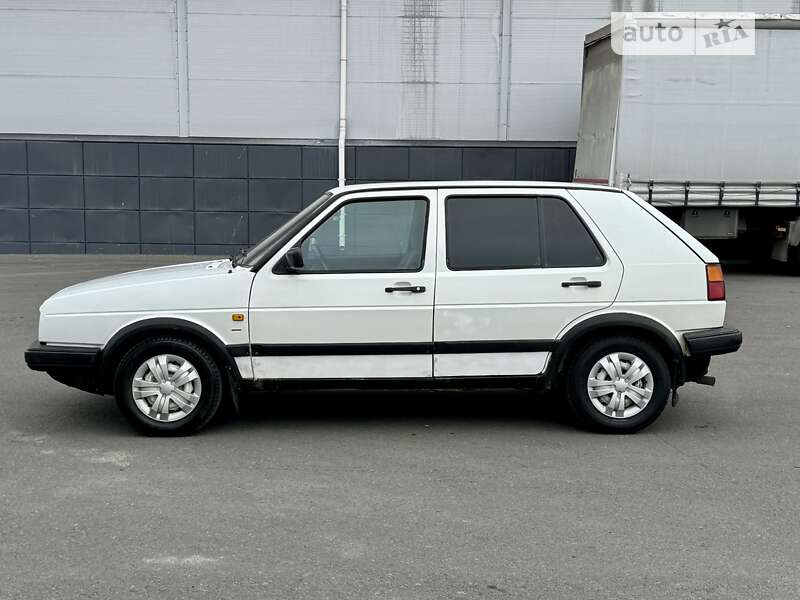 Хэтчбек Volkswagen Golf 1990 в Одессе