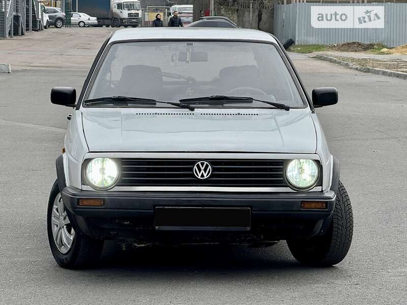 Хэтчбек Volkswagen Golf 1990 в Одессе