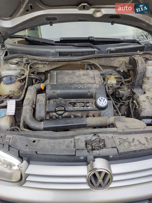 Универсал Volkswagen Golf 2003 в Ивано-Франковске