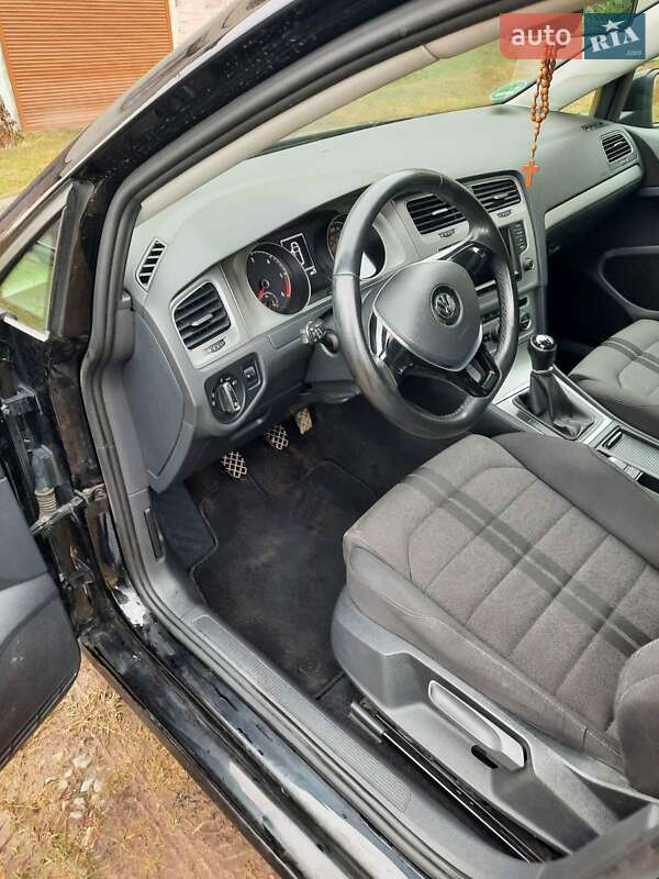 Универсал Volkswagen Golf 2016 в Львове фото 14 Универсал Volkswagen Golf 2016 в Львове