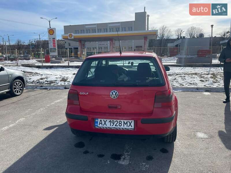 Хэтчбек Volkswagen Golf 2000 в Харькове