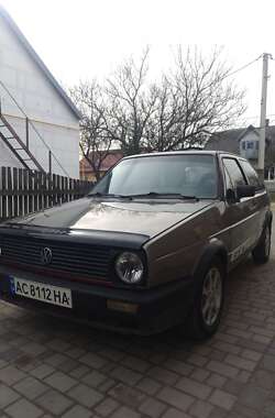 Хэтчбек Volkswagen Golf 1986 в Луцке