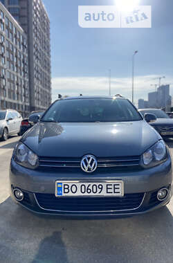 Універсал Volkswagen Golf 2012 в Києві
