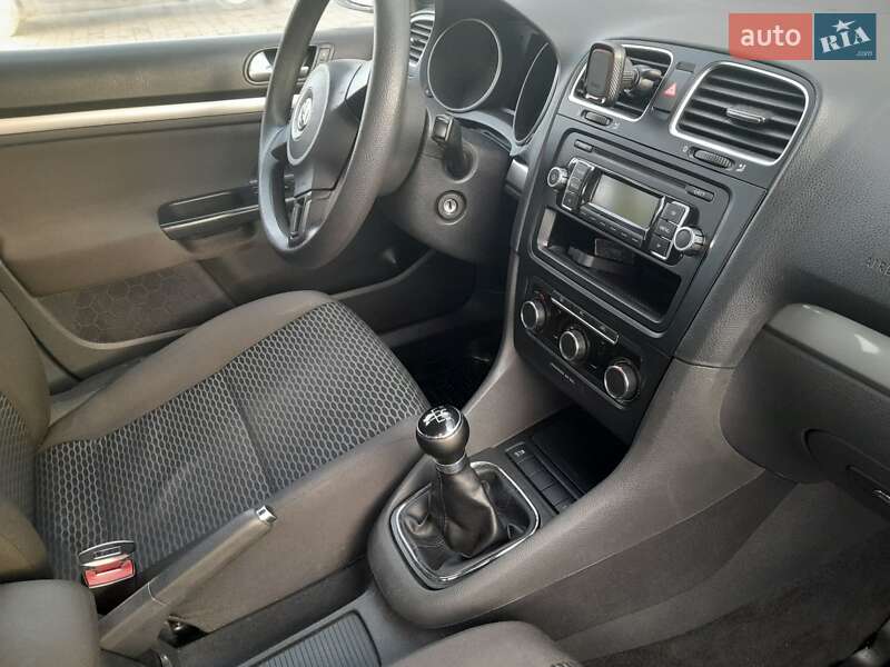 Универсал Volkswagen Golf 2011 в Владимире фото 5 Универсал Volkswagen Golf 2011 в Владимире