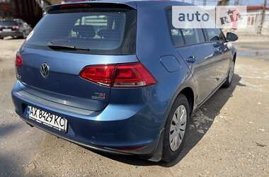 Хетчбек Volkswagen Golf 2013 в Харкові