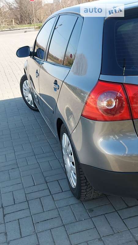 Хэтчбек Volkswagen Golf 2007 в Хмельницком