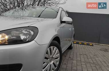Универсал Volkswagen Golf 2011 в 