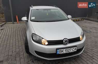 Универсал Volkswagen Golf 2011 в 