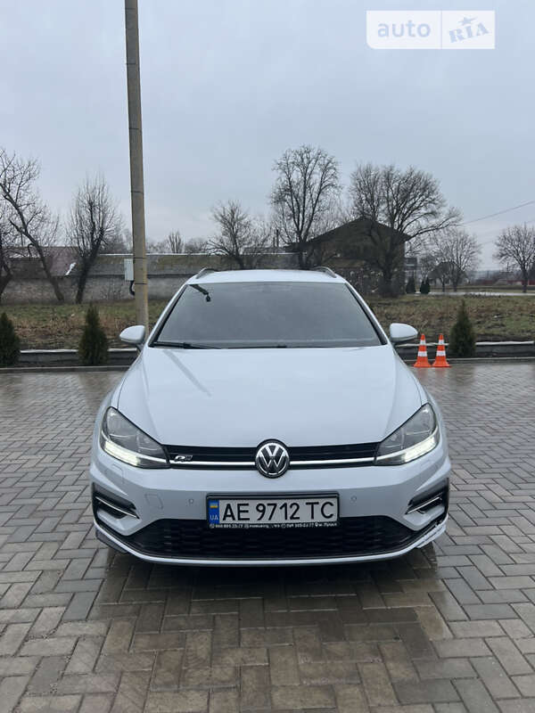 Универсал Volkswagen Golf 2017 в Днепре фото 2 Универсал Volkswagen Golf 2017 в Днепре