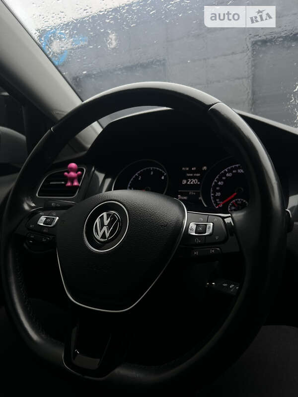 Универсал Volkswagen Golf 2017 в Днепре фото 28 Универсал Volkswagen Golf 2017 в Днепре