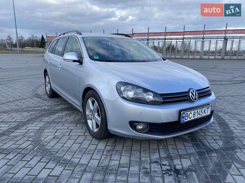 Универсал Volkswagen Golf 2011 в Львове
