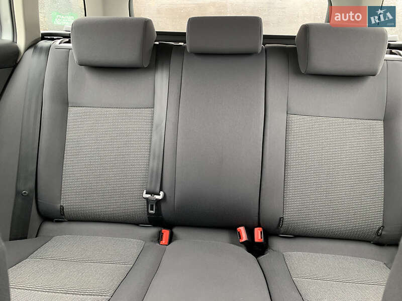 Универсал Volkswagen Golf 2009 в Ивано-Франковске