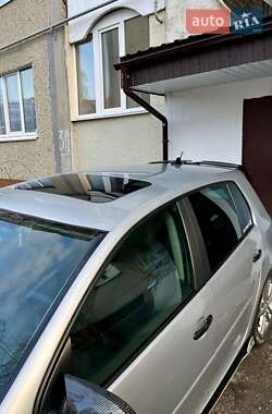 Хэтчбек Volkswagen Golf 2008 в 