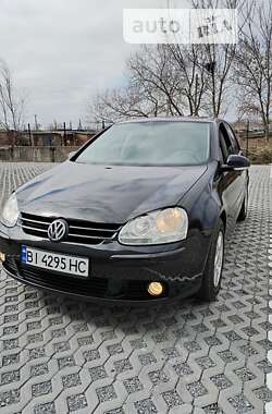 Хетчбек Volkswagen Golf 2005 в Полтаві