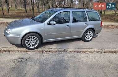 Універсал Volkswagen Golf 2005 в Кременчуці