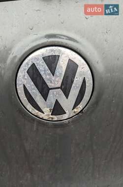 Хэтчбек Volkswagen Golf 2004 в Киеве