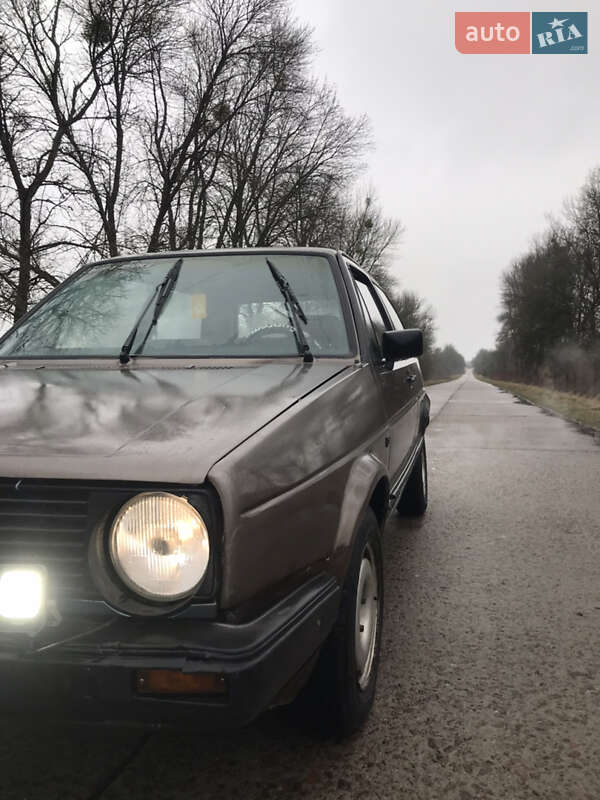 Хэтчбек Volkswagen Golf 1985 в Любомле