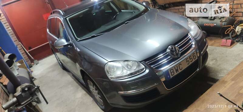 Универсал Volkswagen Golf 2009 в Ахтырке