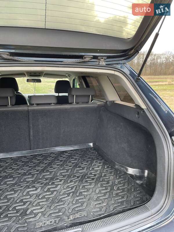 Универсал Volkswagen Golf 2008 в Овруче