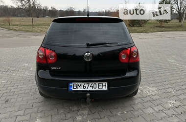 Хетчбек Volkswagen Golf 2006 в Сумах