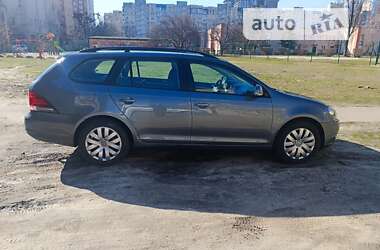 Універсал Volkswagen Golf 2009 в Києві