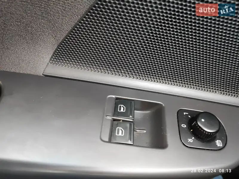 Volkswagen Golf 2008 VIN WVWZZZ1KZ9P011269 фото оголошення 11 з 68