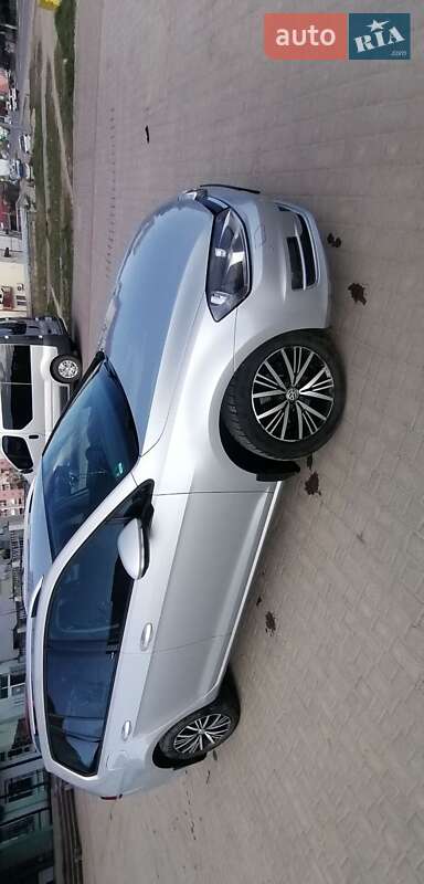 Универсал Volkswagen Golf 2016 в Самборе