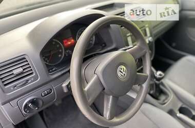 Хетчбек Volkswagen Golf 2004 в Тернополі