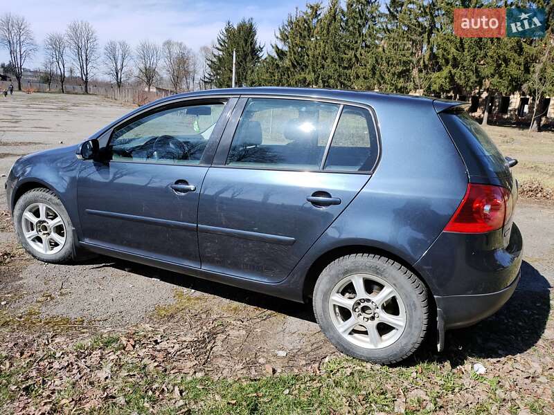 Хэтчбек Volkswagen Golf 2005 в Жмеринке фото 5 Хэтчбек Volkswagen Golf 2005 в Жмеринке