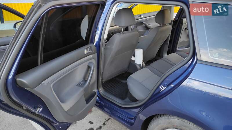 Универсал Volkswagen Golf 2008 в Львове