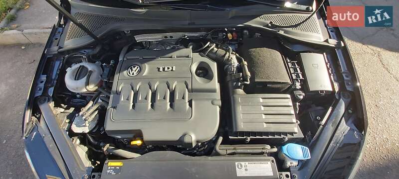 Універсал Volkswagen Golf 2014 в Одесі