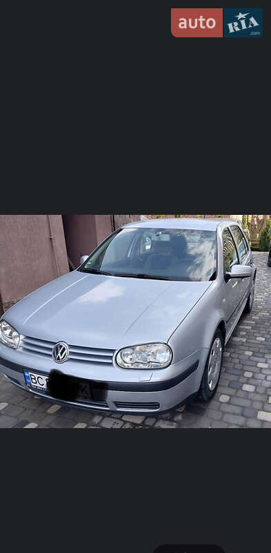 Хэтчбек Volkswagen Golf 2000 в Жидачове