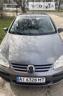 Хетчбек Volkswagen Golf 2006 в Фастові