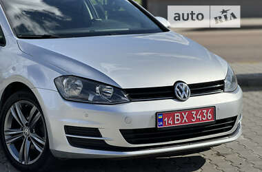 Хетчбек Volkswagen Golf 2014 в Дрогобичі