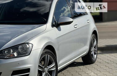 Хетчбек Volkswagen Golf 2014 в Дрогобичі